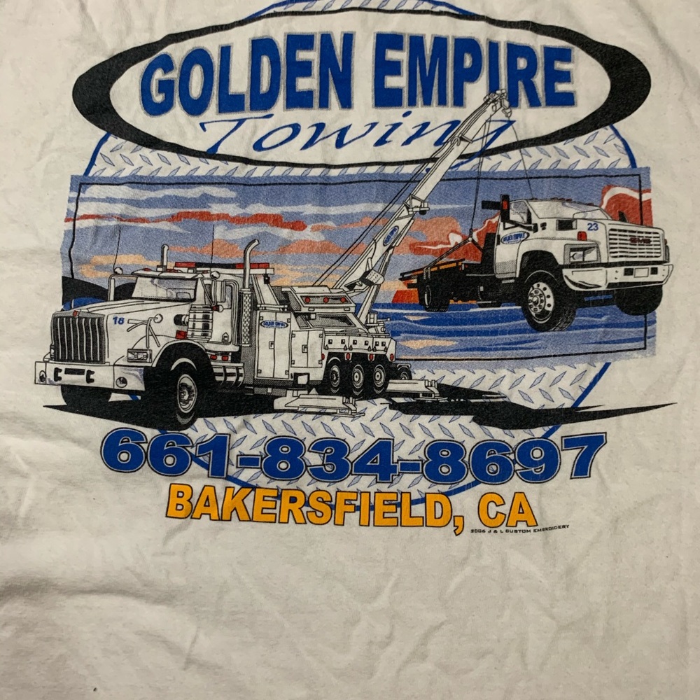 VINTAGE GRAPHIC TEE